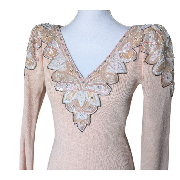 Vintage Don Sayres for Wellmore Pink Beaded Shoulder V Neck Knit Dress 80s - Picture 4 of 9